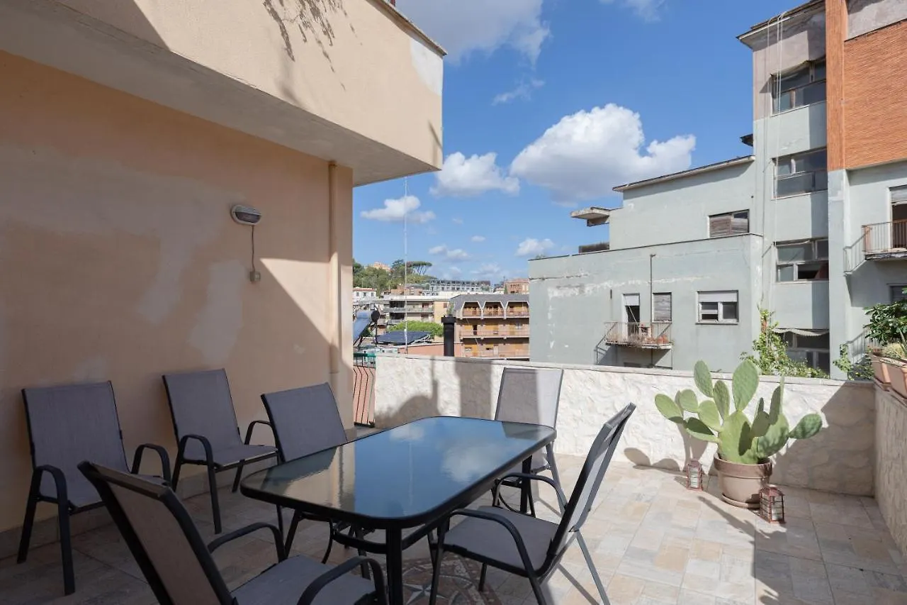 Appartamento Con Terrazza Vicino Al Vaticano Rome 0*,  Italy